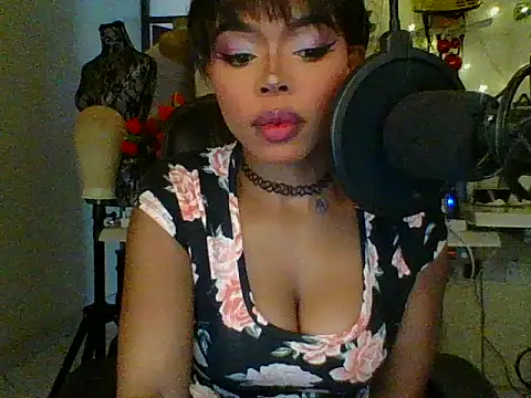 Chatroom XXX en direct de Anaconda2350