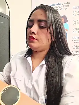 MAYE__13 在線直播表演