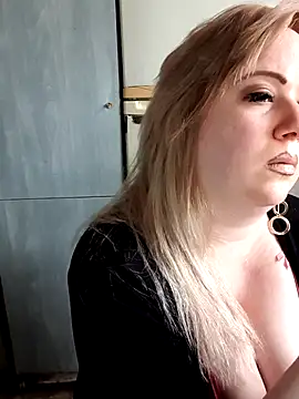 Missy_DM Chat XXX in diretta