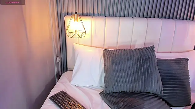 LunaKarther: онлайн-секс-чат