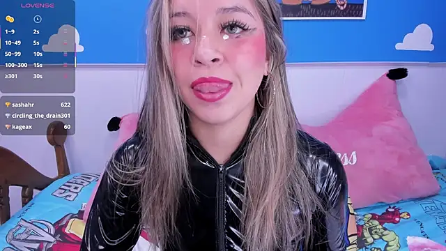 Živý XXX chat miss__evolet