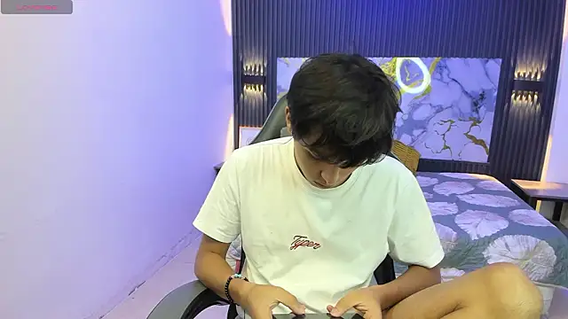 StiwenTwink 라이브 XXX 채팅