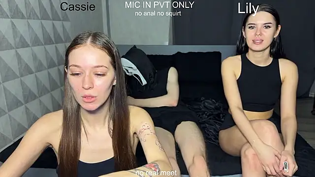 دردشة girls_secrets الجنسية المباشرة