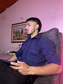 ArturoCardona_ Live XXX-Chat