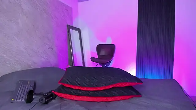 Онлайн чат XXX badkenn