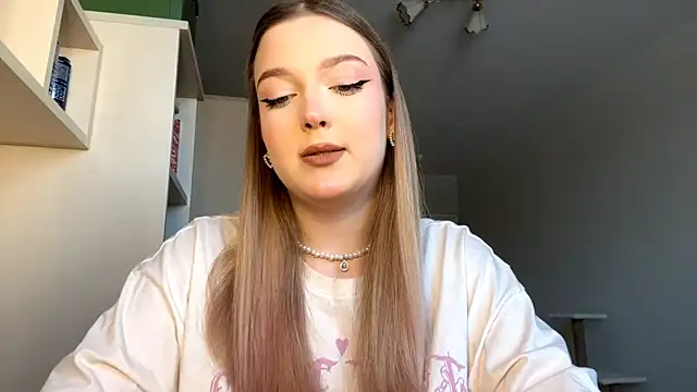 JammieMickiewicz 即時 XXX 聊天