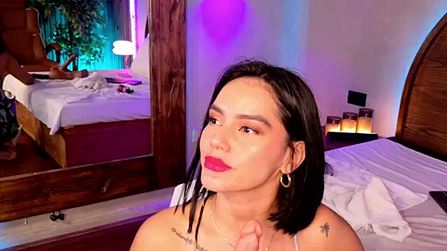 renata_black_のライブXXXチャット