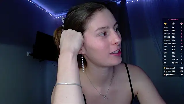 JalevaKitties2 – Naživo XXX chat