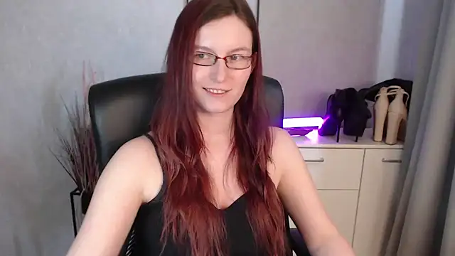 Czat XXX na żywo – emmaxDelight