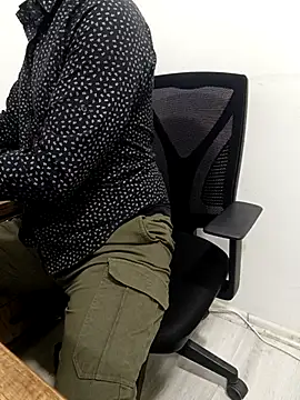 Yaman_33 Adlı Modelin Web Kamerası Şovu