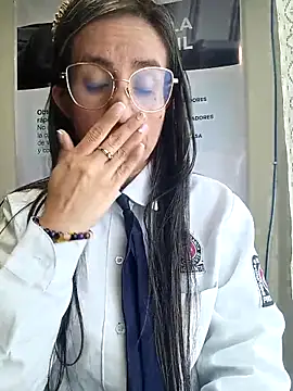 Valentina--1's Live XXX Chat