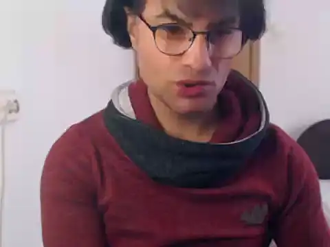 wildpussycat23 网络视讯表演