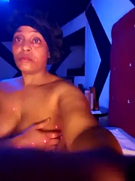 Chat XXX Live CHLOMA