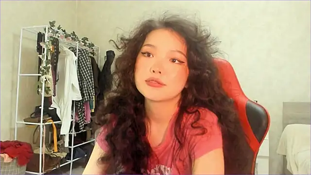 wastforuのライブXXXチャット