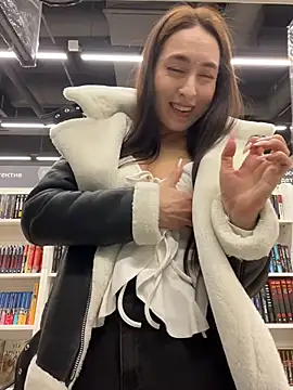 Živý XXX chat Holly_Play