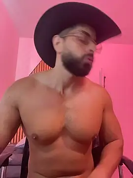 Show modela magnumchris na web-kameri