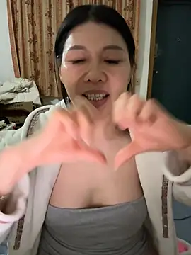 xiiuuff18 – Live XXX-chat