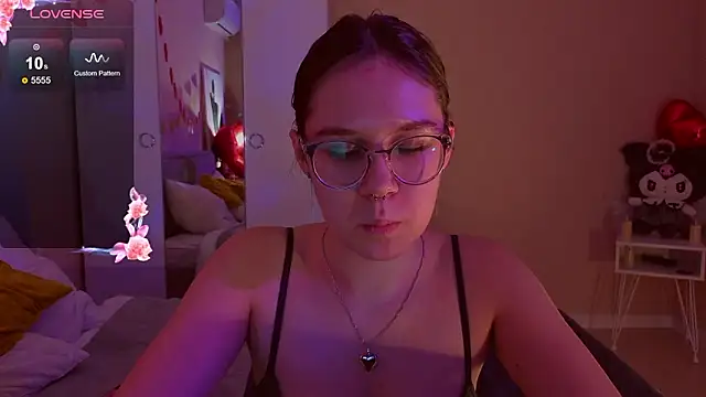 Chat XXX Live Mia_Luw