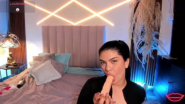 Veronicalanx1: онлайн-секс-чат