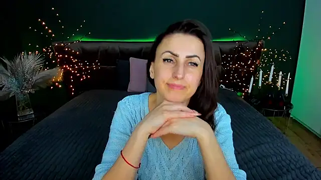 Rebecca_Diamond: онлайн-секс-чат