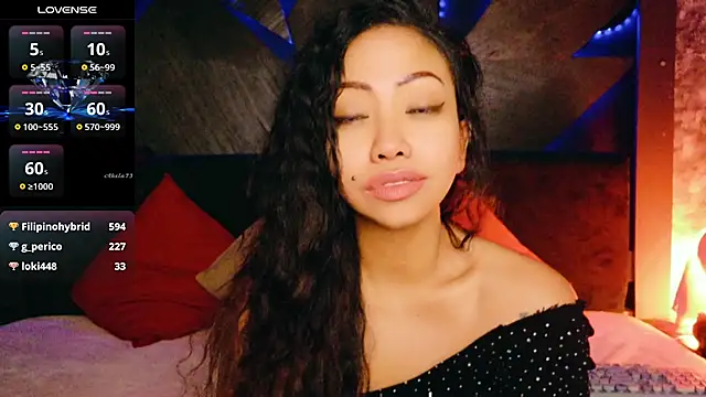 XXX chat uživo modela ElyaQuinn