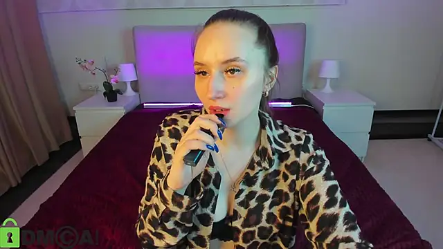 Kira__Sweet live XXX chat