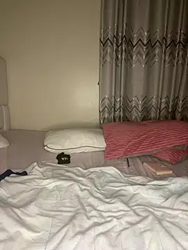 XXX chat uživo modela Soft_boobs