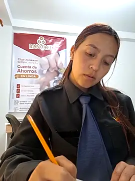 Emily-7_: απευθείας συνομιλία ΧΧΧ