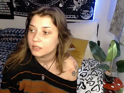 AlienforTwenty: онлайн-секс-чат