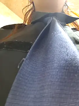 Emily-7_ Show in webcam