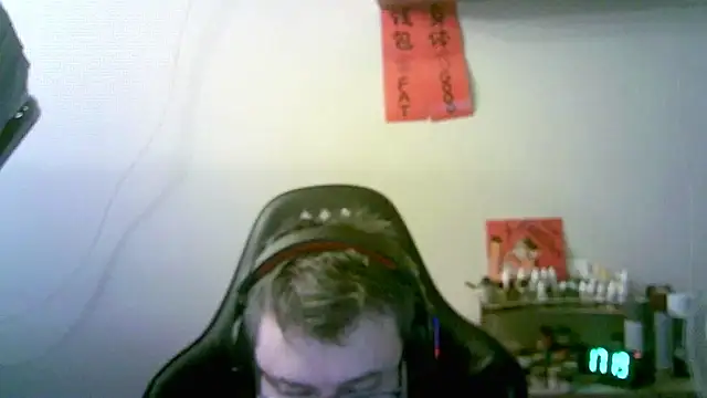 แชท XXX สดของ SirAbuser