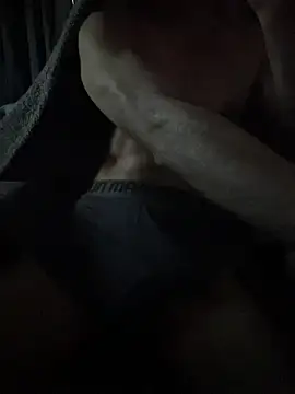 Chat +18 de fitbro191 ao vivo