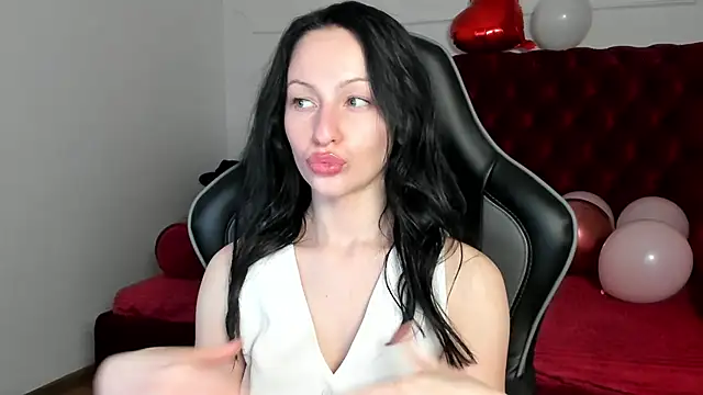 NaomiBlakesのライブXXXチャット