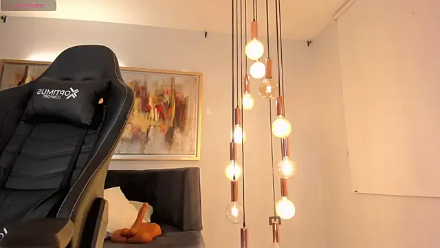 XXX chat uživo modela KylaMorrison