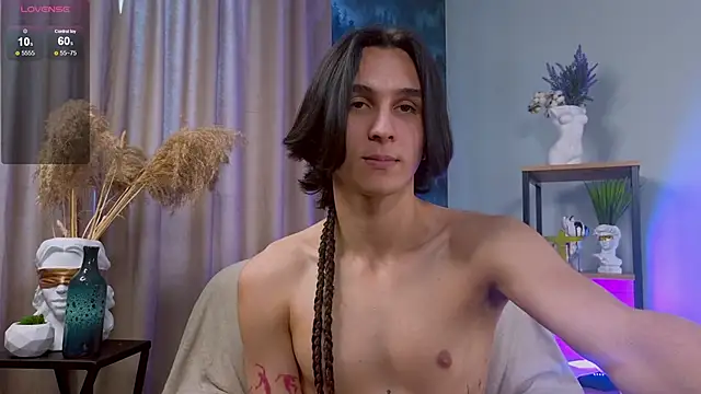 عرض كام CleoStringer