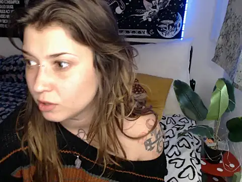 AlienforTwenty Chat XXX in diretta