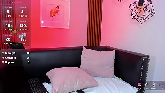 Nahiajhonson_のウェブカメラショー