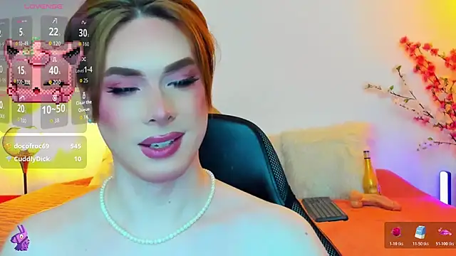 mike_blossom live XXX chat