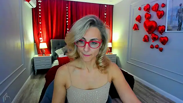 MuseOfStage Chat XXX live