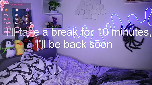 Emmie_shy Adlı Modelin Canlı XXX Sohbeti