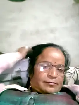 kiiuu_sexe Webcam Show