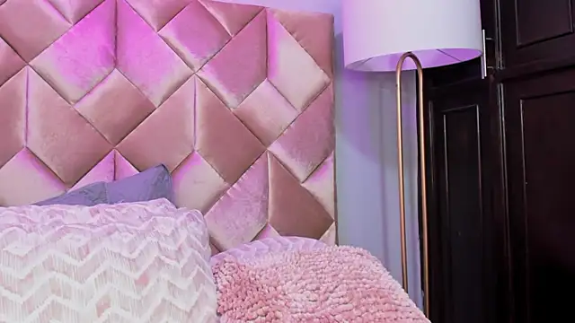 Živý XXX chat Thalya_Adams