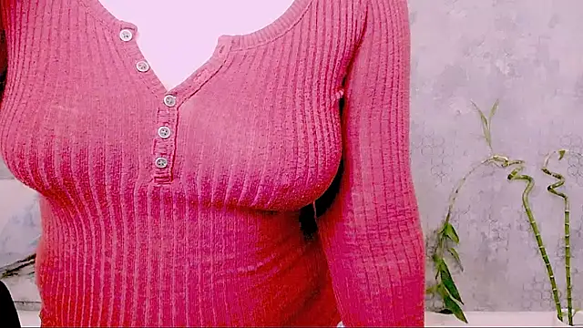 Czat XXX na żywo – Djullia