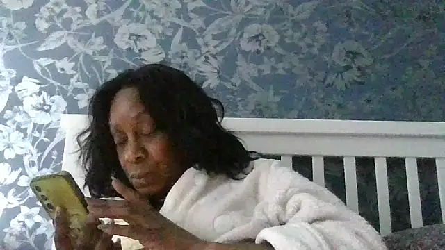 Ebony-SultryX élő XXX-chatje