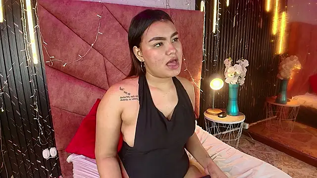 CamilaThaylor 现场XXX聊天