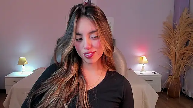 _Charlotte_evans_1 live XXX chat