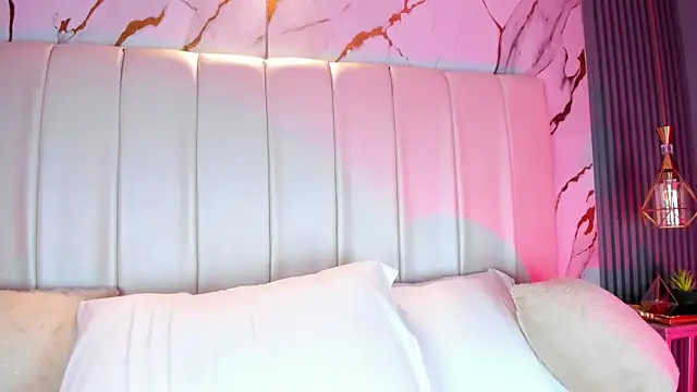 CaitlynCouper Chat XXX live