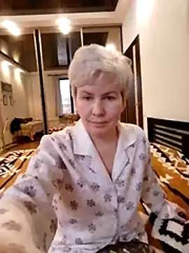 Chat +18 de AvaSwan5354 ao vivo