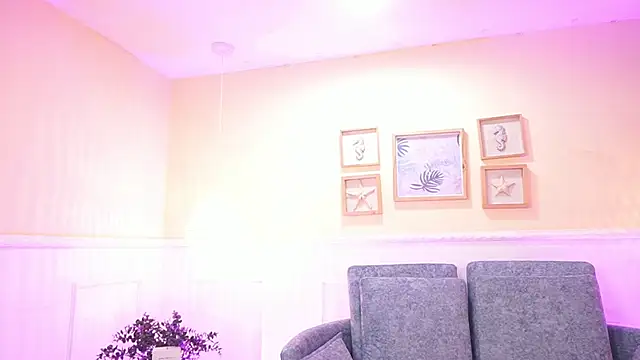 ElectraJonesX live XXX chat