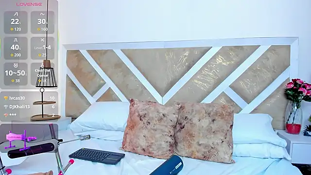 ZiaCalifa Chat XXX in diretta